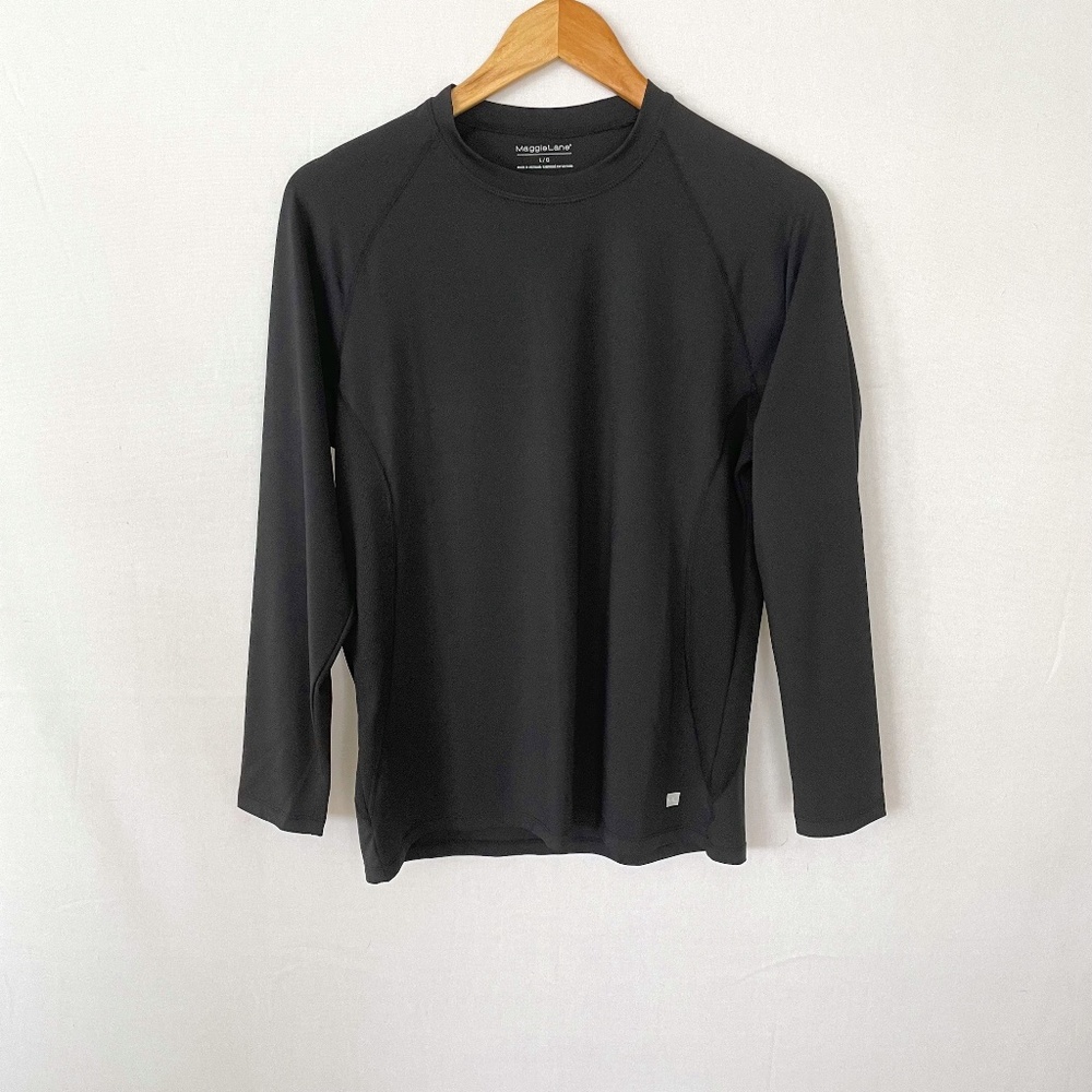 MAGGIE LANE Women’s Large Base Layer Long Sleeve Crew Neck Golf Top